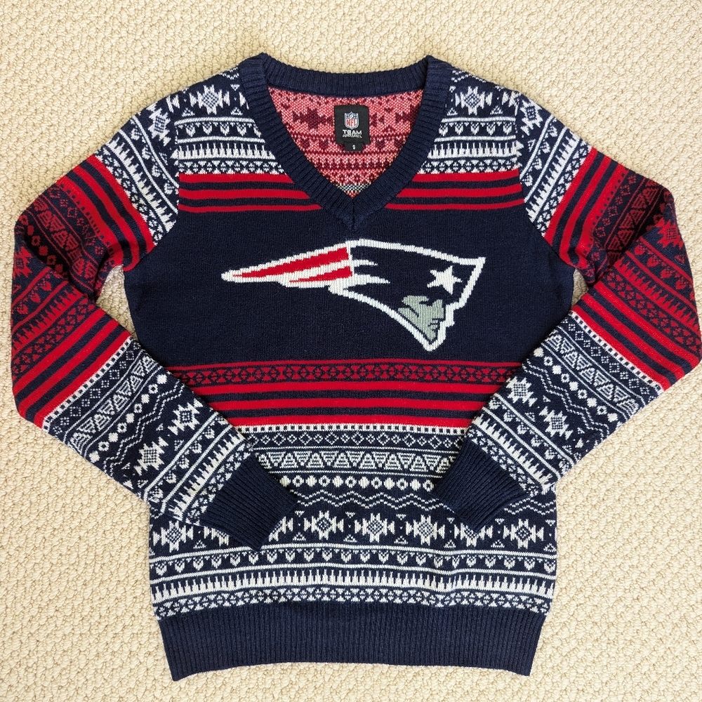 BUNDLE New England Patriots Fair Isle Knit Sweater & Beanie WOMEN'S S Christmas